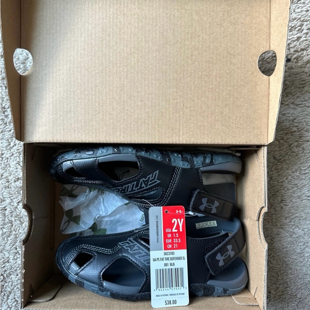 UA PS Fat Tire Defender SL size 2Y